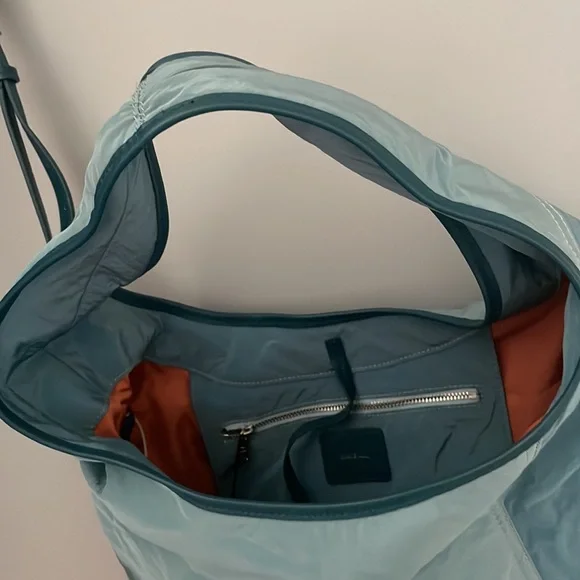 Parachute Tote - Picture 3 of 3